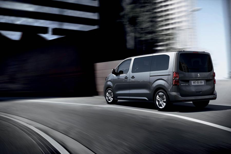  Peugeot Traveller 2016 года  (фото 31 из 39)
